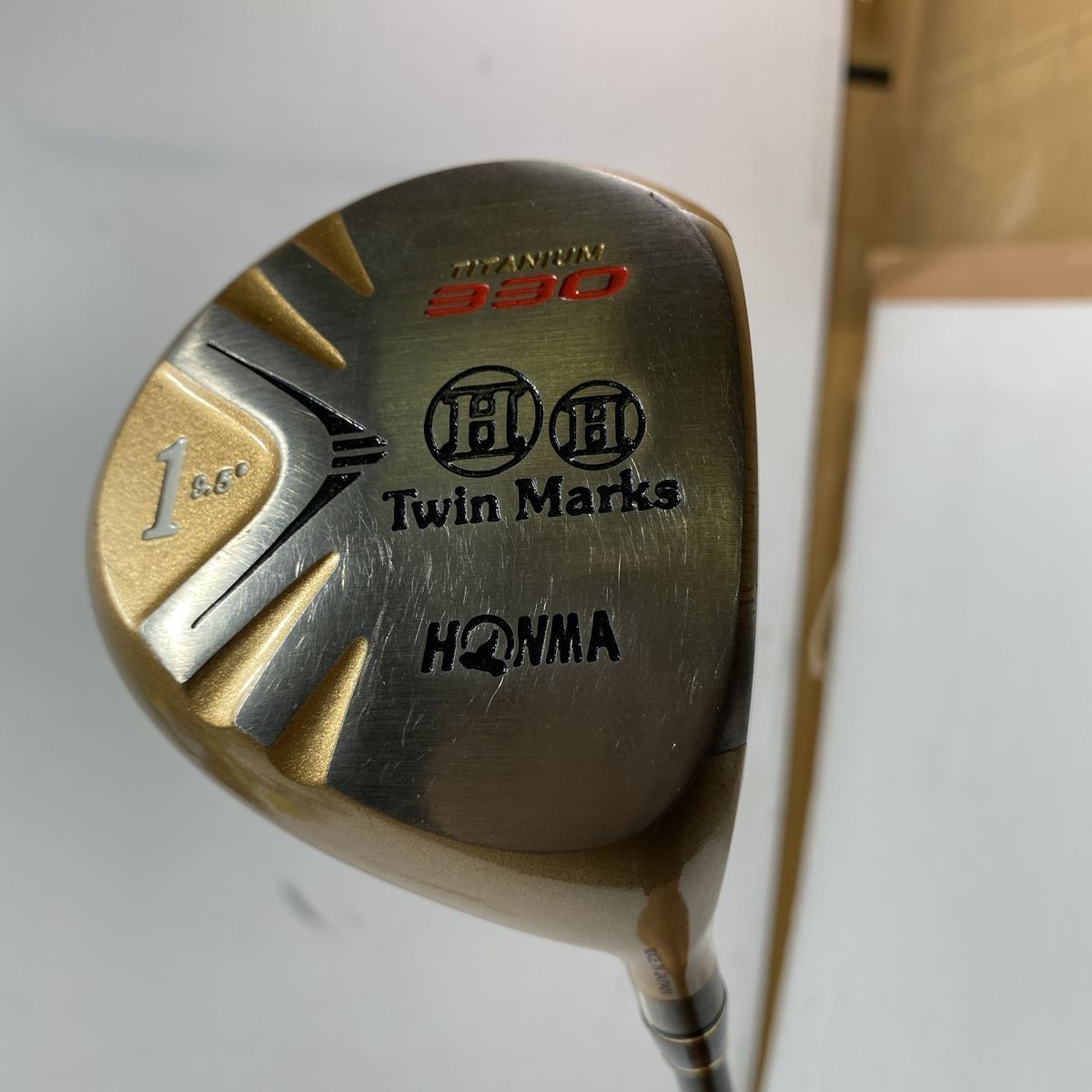 18k 刻印 HONMA ホンマ Twin Marks TITANIUM 330 1w 8.5° 男性右利き 純正カーボン 星４ flex S 46インチ BBL0429/大4213