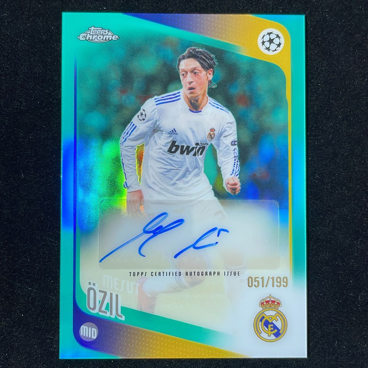 Mesut Ozil メスト・エジル Topps Chrome UCC 2025-26 /199 Aqua 