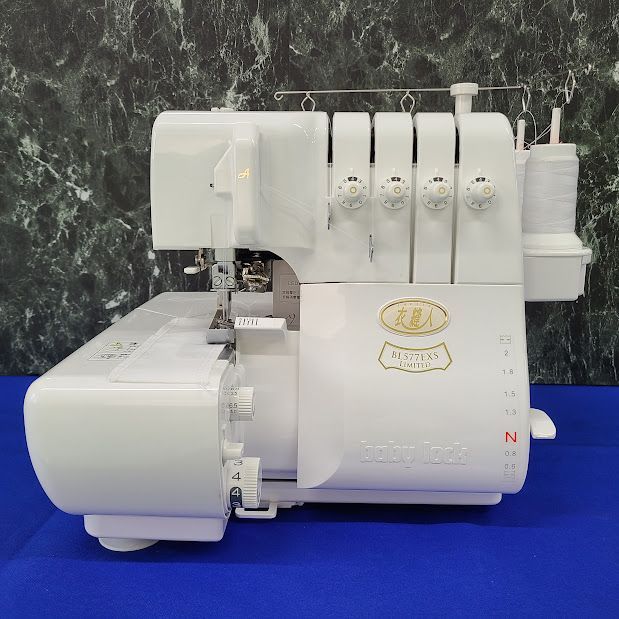 ベビーロック 　衣縫人　BL577EXS Limited　2本針4本糸ロックミシン
