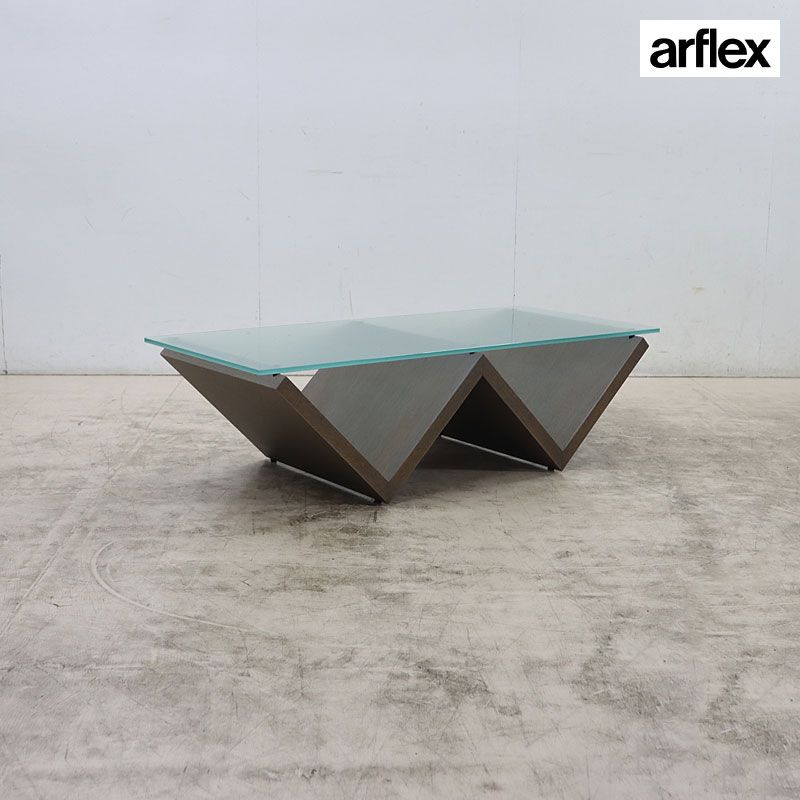 ◆展示品◆ arflex アルフレックス MONTAGNA モンターニャ センターテーブル/リビングテーブル タペストリーガラス 川崎文男 18万