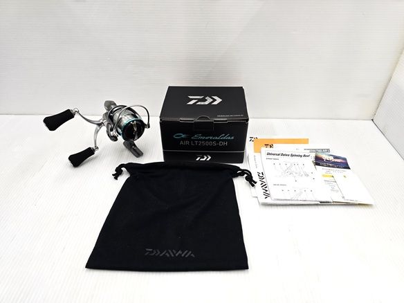 【中古品】 ダイワ Daiwa スピニングリール 25エメラルダスエア LT2500S-DH エギング ダブルハンドル 箱あり 〇YR-20110〇