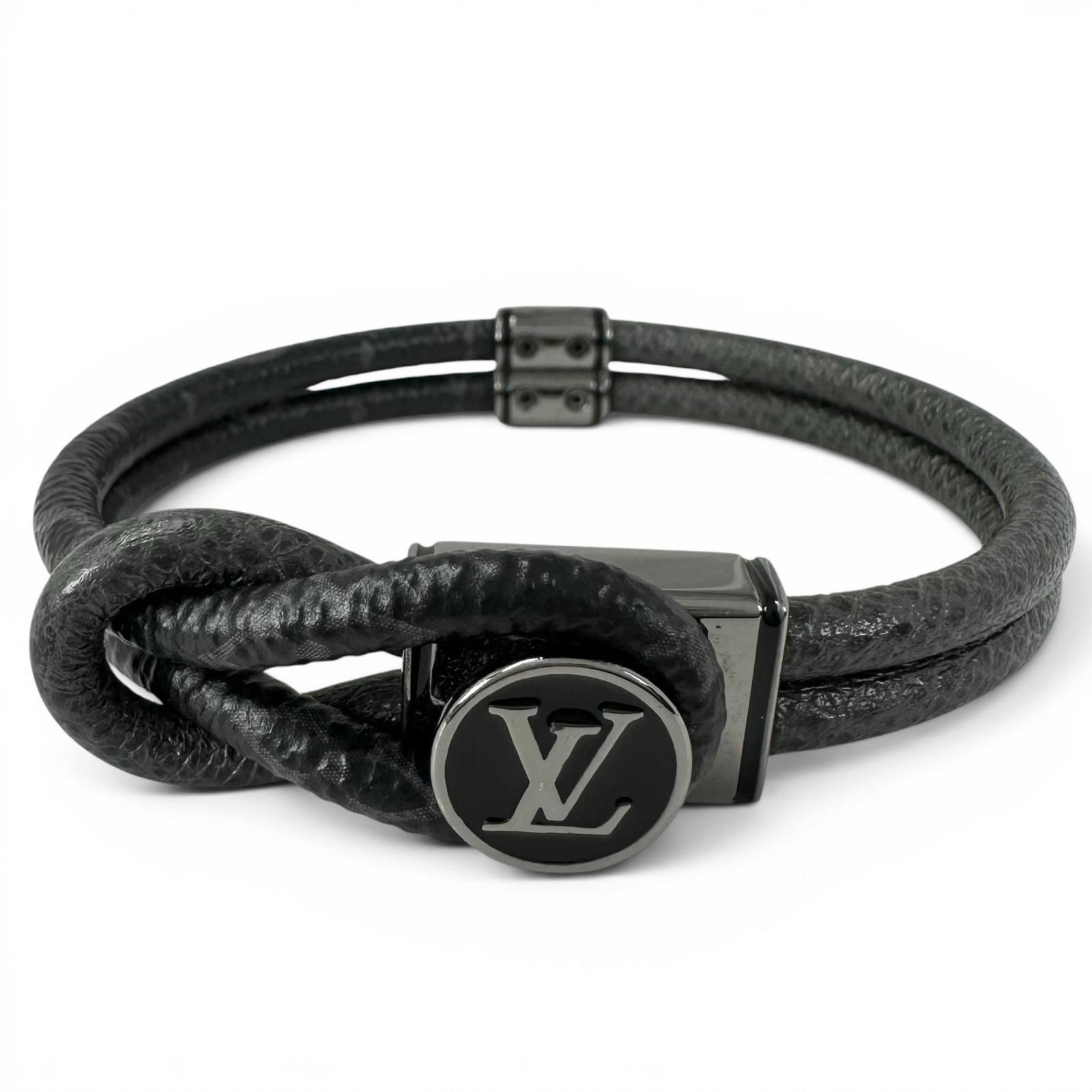 【美品】LOUIS VUITTON LVレザーブレスレットブラック M6780 極美品△LOUIS VUITTON ルイヴィトン M6780 ブラスレ・ループイット