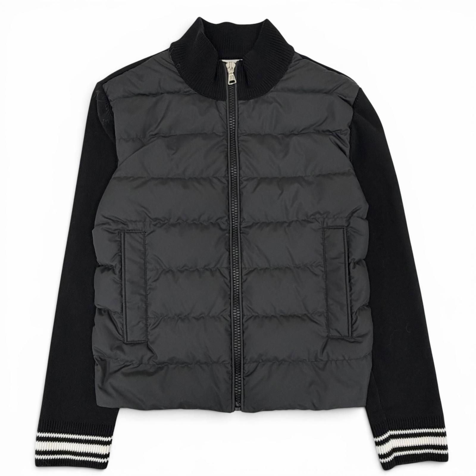 極美品△MONCLER モンクレール 2024年製 K19549B00005 CARDIGAN TRICOT ロゴワッペン ニット切替 ジップアップ ダウンジャケット ブラック 10anni 140cm 正規品 キッズ