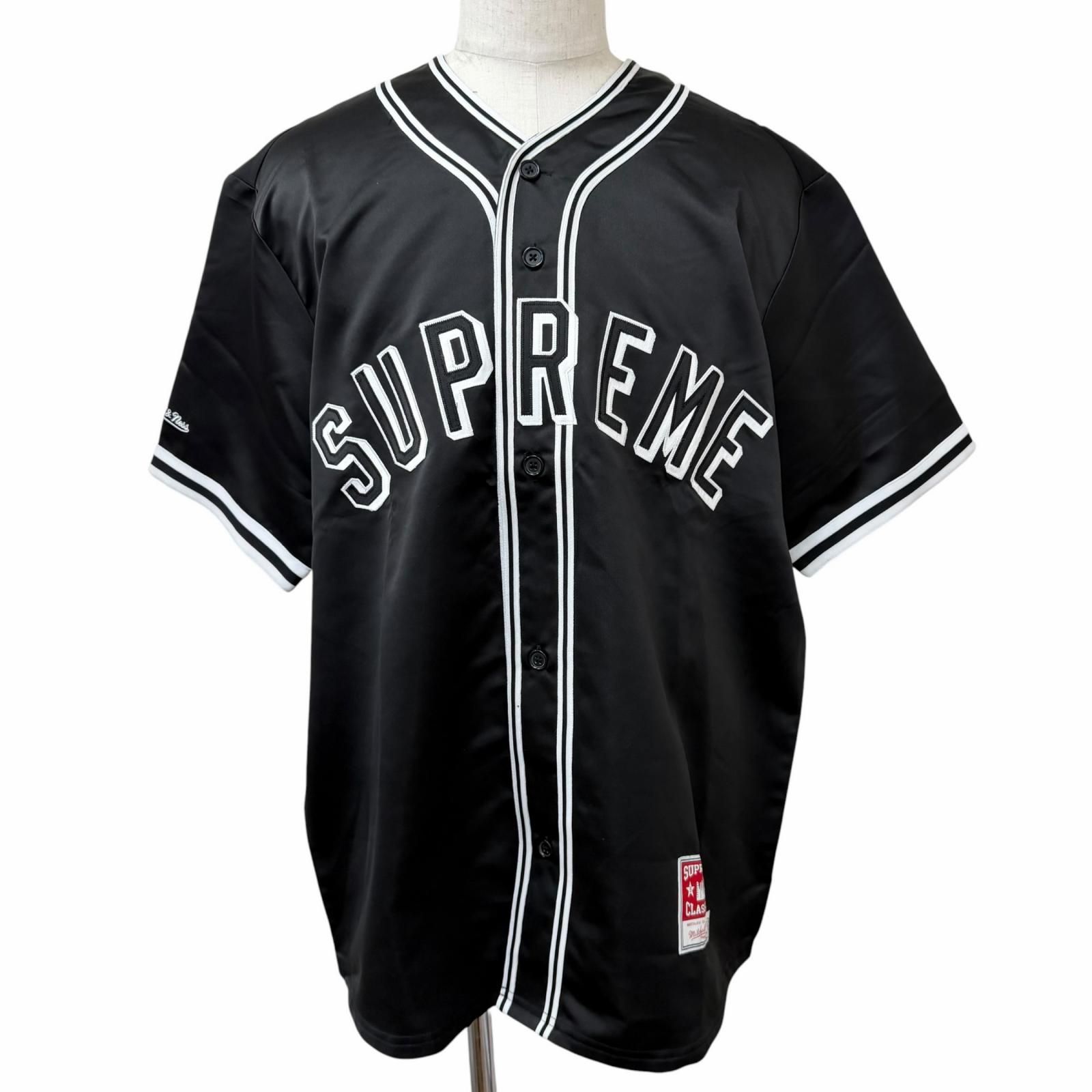 極美品□Supreme mitchell&ness シュプリーム ミッチェルアンドネス 23SS Satin Baseball Jersey ロゴ刺繍 サテン 半袖 ベースボールシャツ ブラック L 正規品 メンズ 28,080円