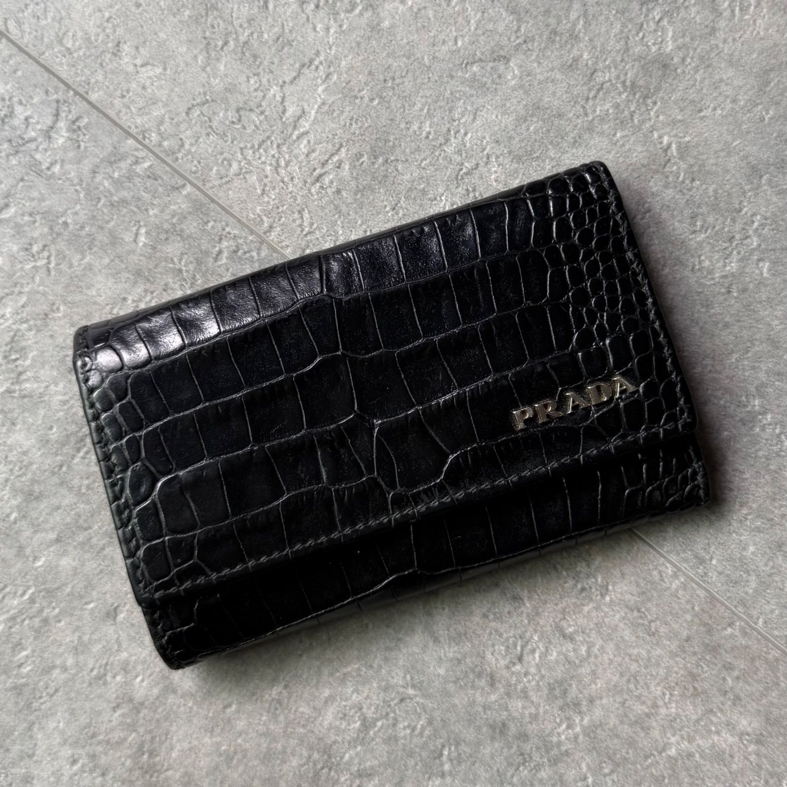 PRADA プラダ 6連 キーケース クロコ レザー ブラック 黒 ロゴ