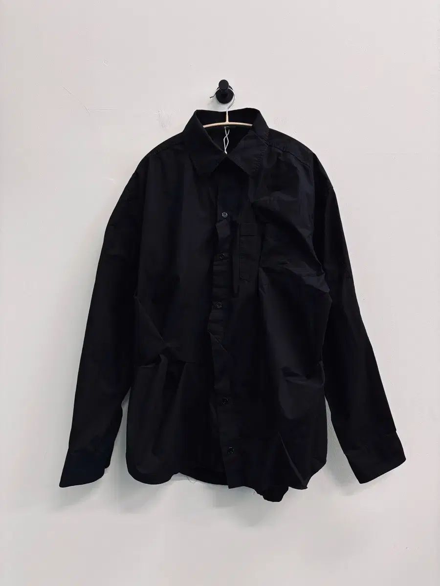 24年 THEILMA 더일마 デザイン シャツ