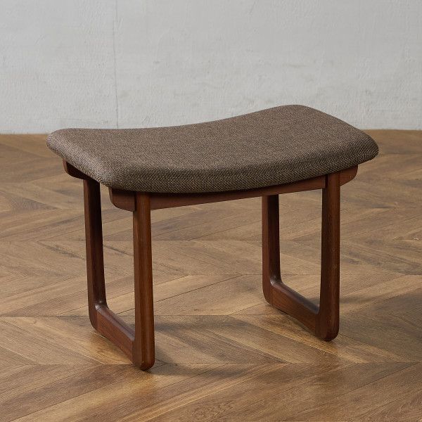 椅子・ソファ イギリス チーク ユニフレックス Uniflex Furniture ヴィンテージ スツール 座面張替え済み 張替済 英国 椅子 腰掛け 足置き フット 北欧 スタイル オットマン #98001