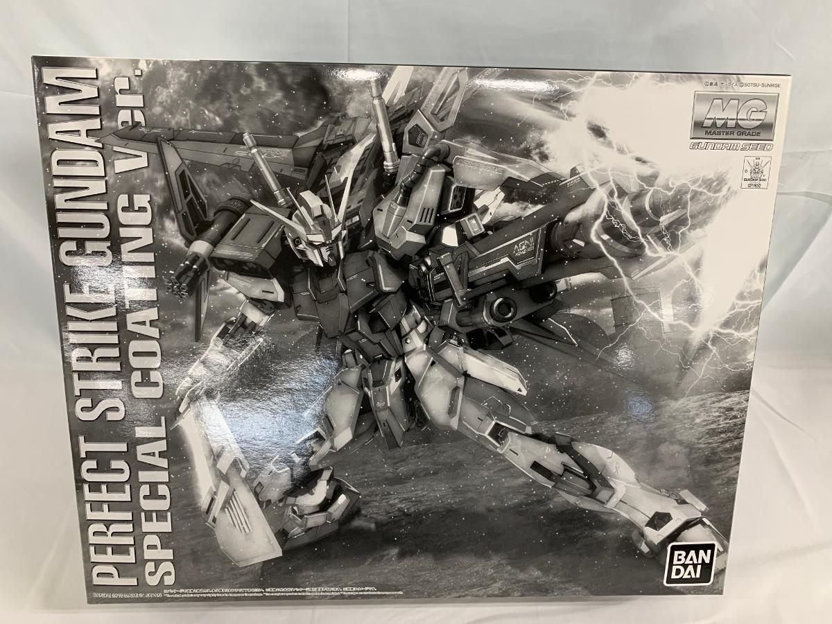 【未開封】バンダイ ＭＧ 1/100 パーフェクトストライクガンダム スペシャルコーティングＶｅｒ