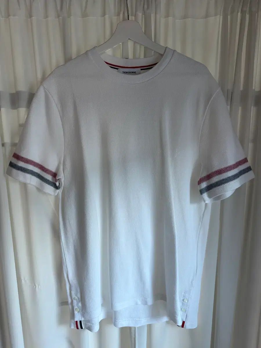 トム・ブラウン 夏 コレクション Tシャツ