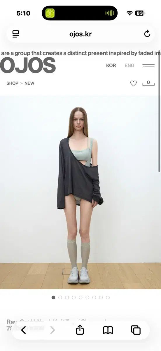 オホス Raw Cut U-Neck Knit Top / Charcoal