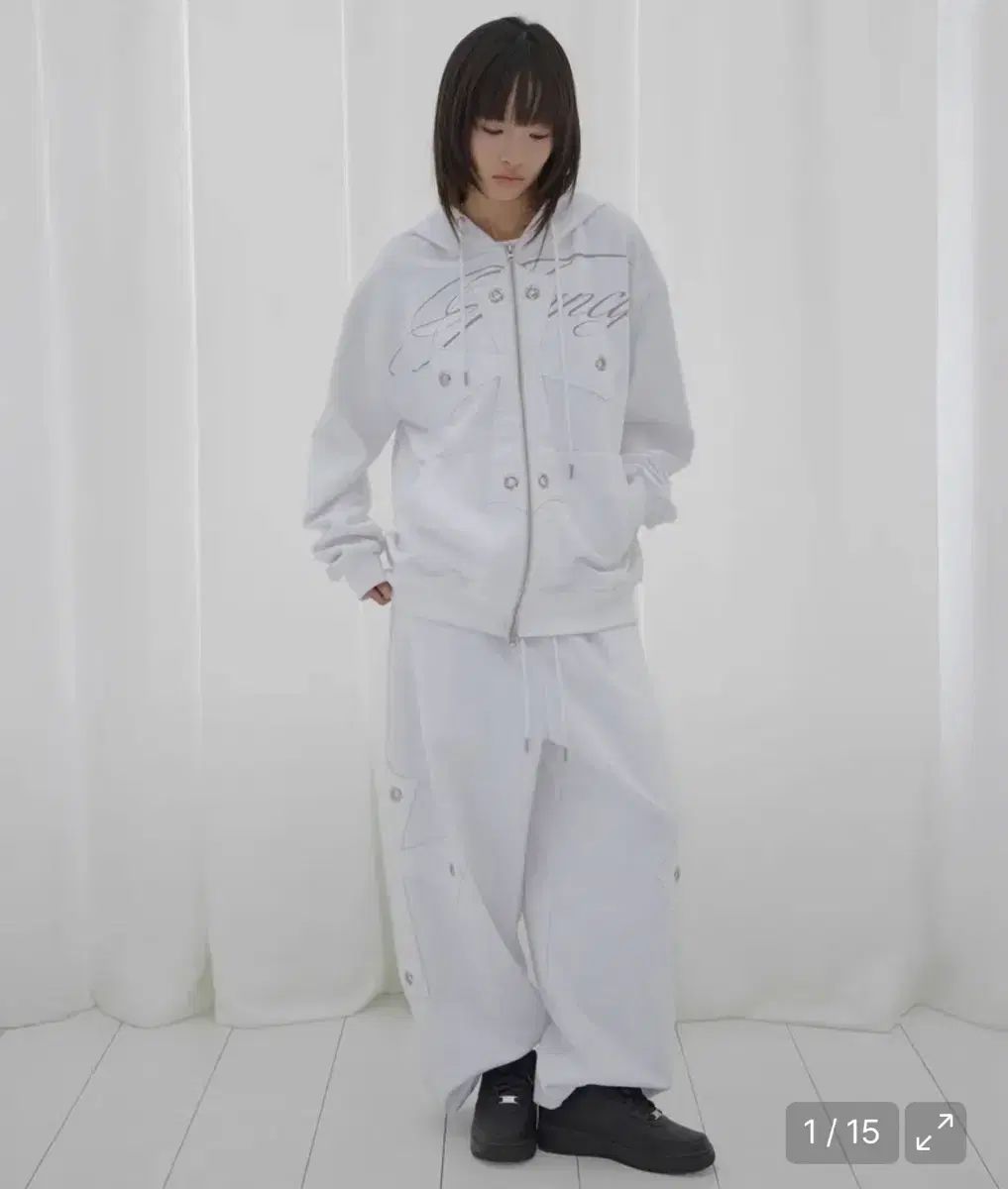 ファンシークラブ BIG クロス エンブロイダリー セットアップ トレーナー パンツ WHOジップアップ