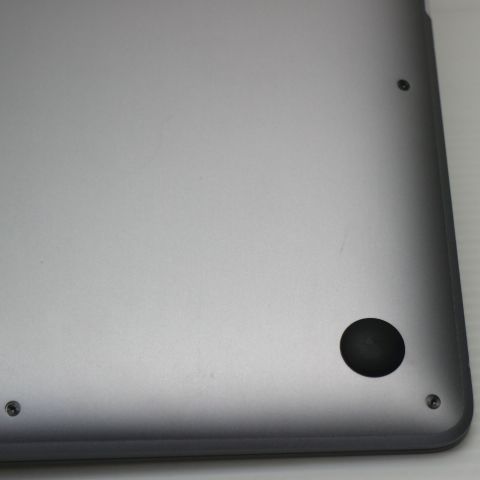 新品同様 MacBook Air 2020 13インチ Core i3 8GB SSD 256GB ノート