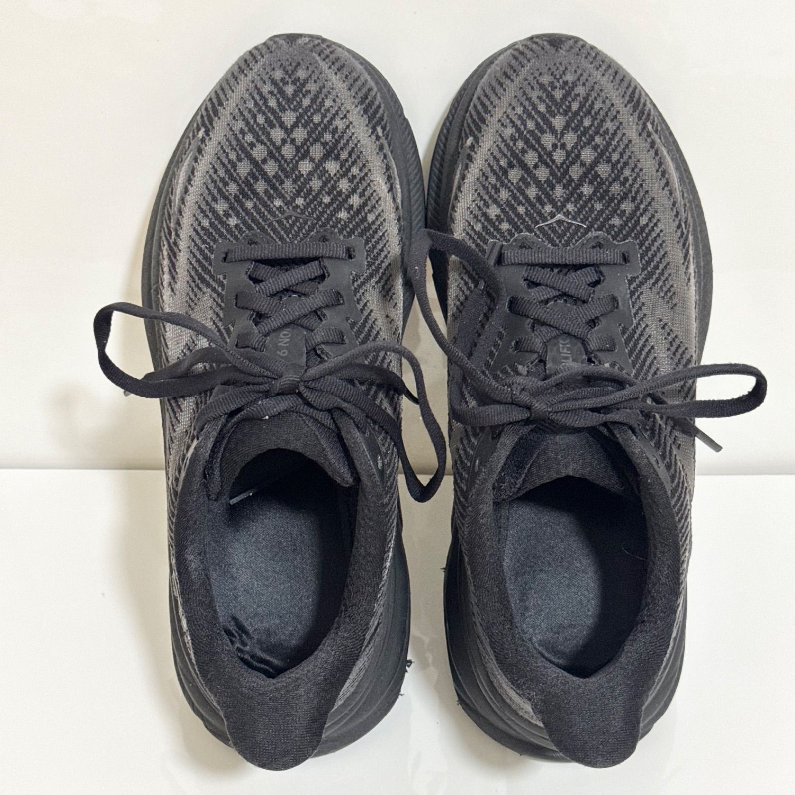 HOKA CLIFTON 9 ワイド 23.5 ホカオネオネ クリフトン9 ブラック 