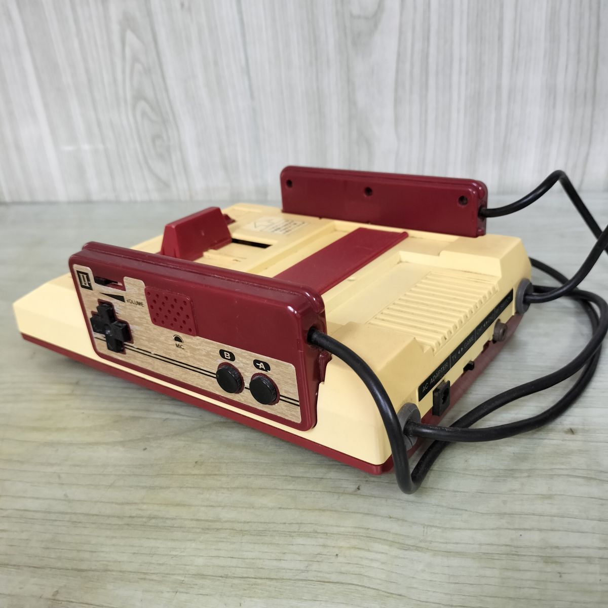 動作未確認 Nintendo FAMILY COMPUTER HVC-001 ファミコン本体のみ