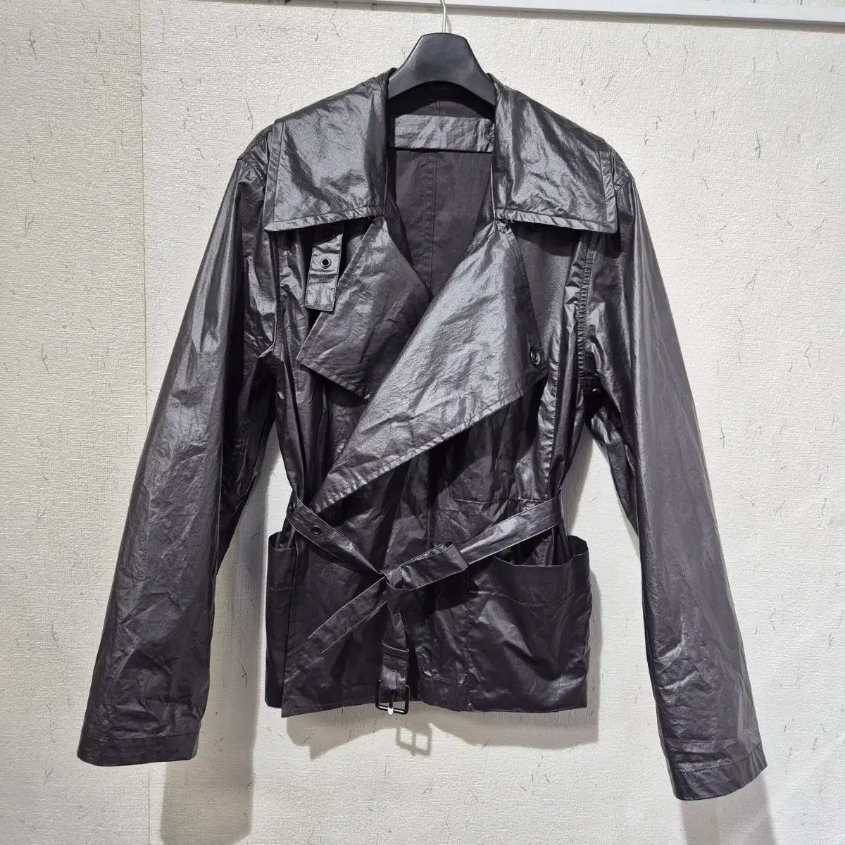LEMAIRE 25ss ブラック トレンチコート 63,492円