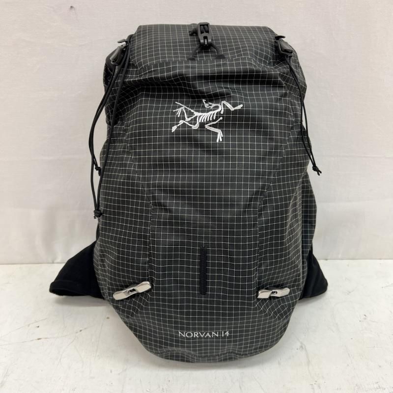 アークテリクス Norvan 14 Vest トレイルランニング バックパック ベスト メンズ - ISItems【USED】【古着】【中古】50161096