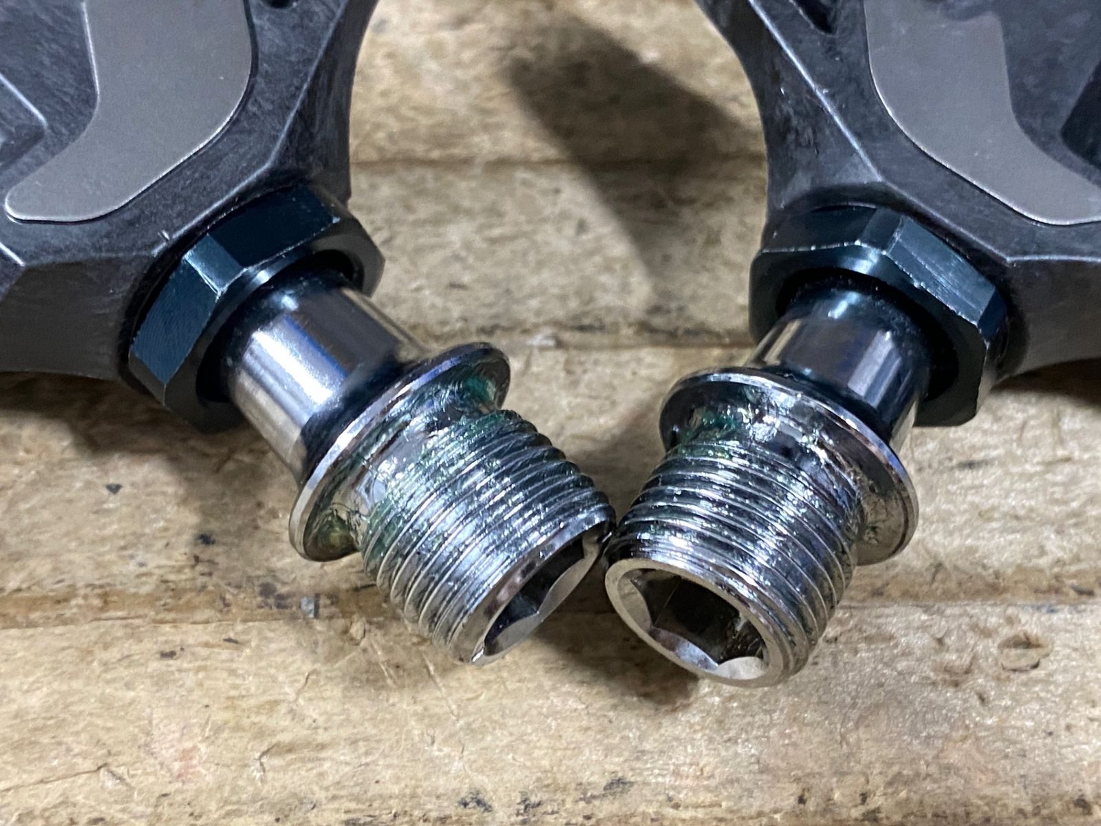 KE282 シマノ SHIMANO アルテグラ ULTEGRA PD-R8000 ビンディングペダル SPD-SL