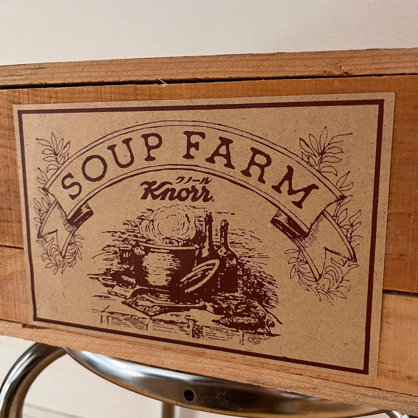 にかのイチオシ【アンティーク】Knorr スープファーム ヴィンテージ 木箱 クノール (Knorr) SOUP FARM ロゴ入り ヴィンテージ木箱 アンティーク