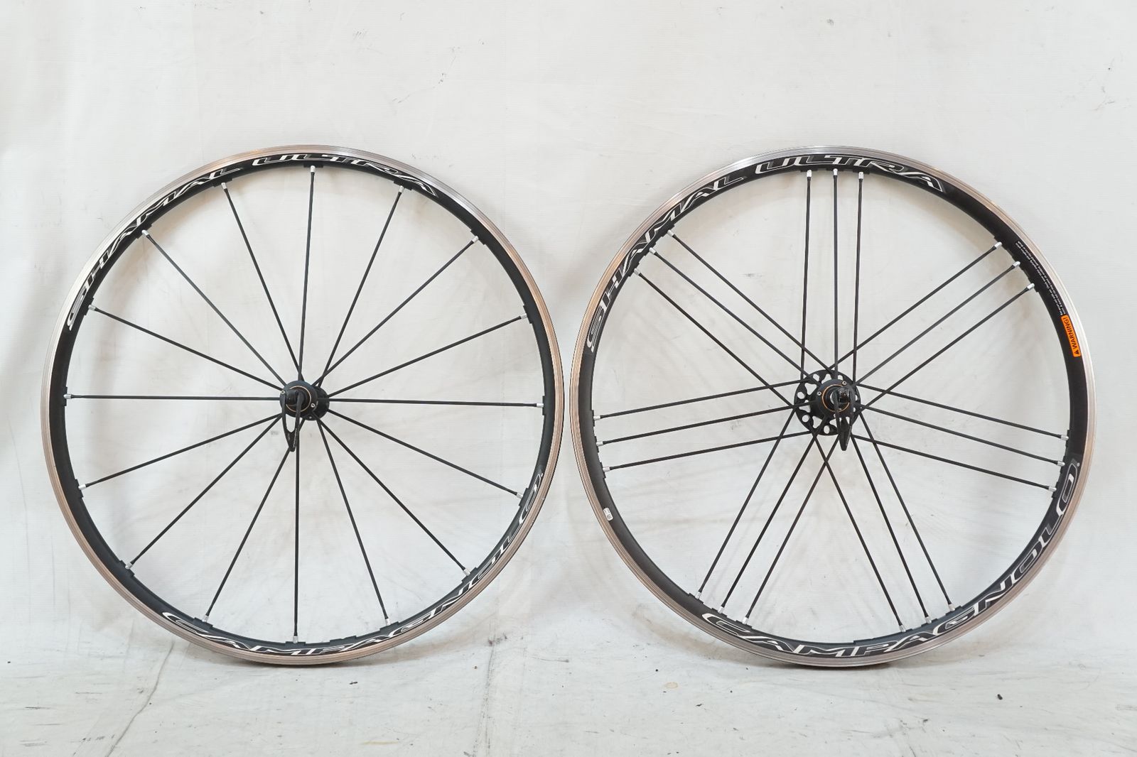 CAMPAGNOLO 「カンパニョーロ」 SHAMAL ULTRA シマノ11速 ホイールセット / バイチャリ浦和ベース