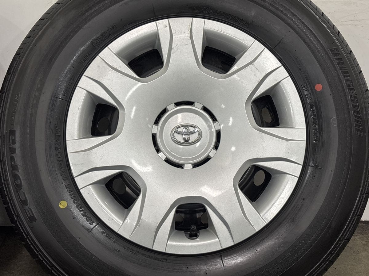 2025年製 超バリ溝 美品】トヨタ 200 ハイエース 純正 15in 6J+35
