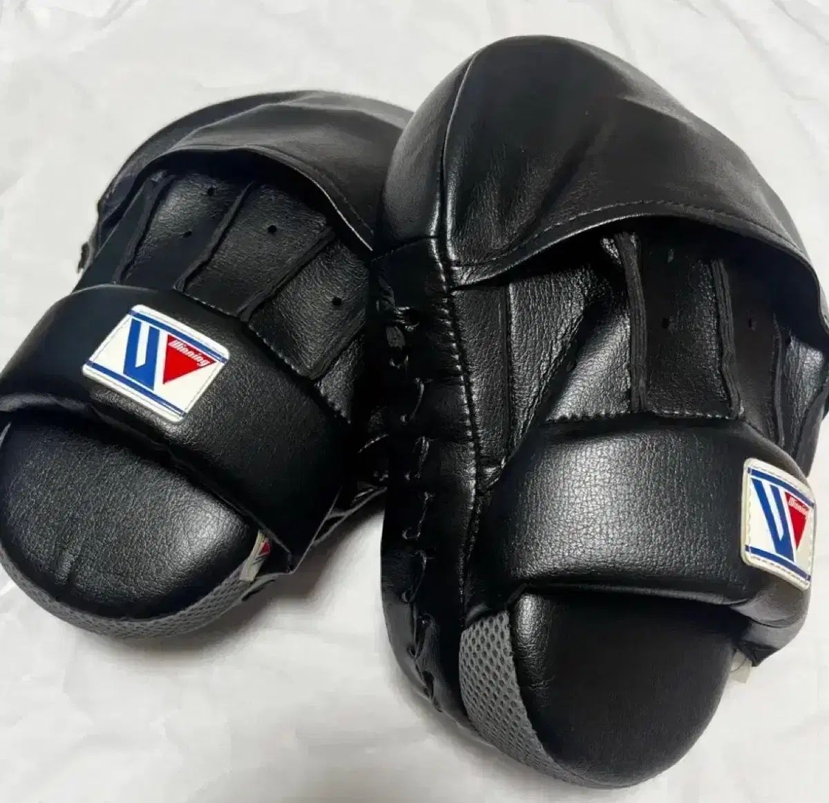 Winning パンチングミット ウイニング CM-65 ボクシング 特注品 カラー 