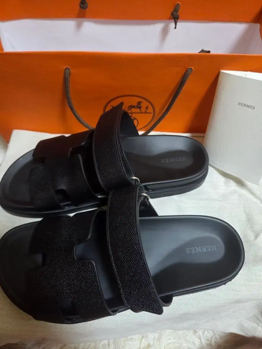 (ほぼ新品) Hermes エルメス シプレ サンダル ブラック 42 5