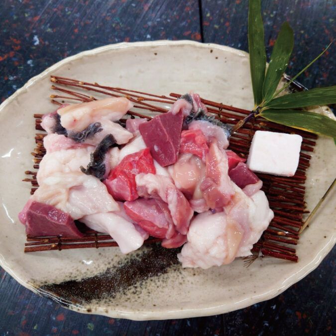 近江牛 ミックスホルモン 2kg(500g×4p) 一口カット