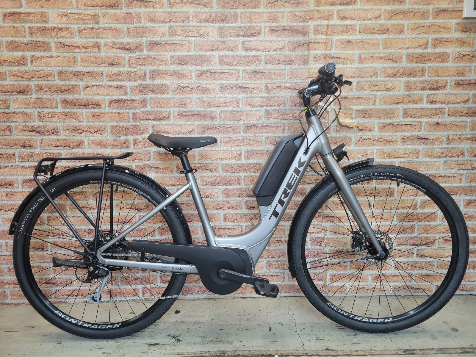 ◇ ■ 極上品!! TREK VERVE+2 Lowstep Gen2 2022 size:S 155-165cm トレック ヴァーブプラス2 E-BIKE 電動アシスト 9段変速 油圧DISC T-1242