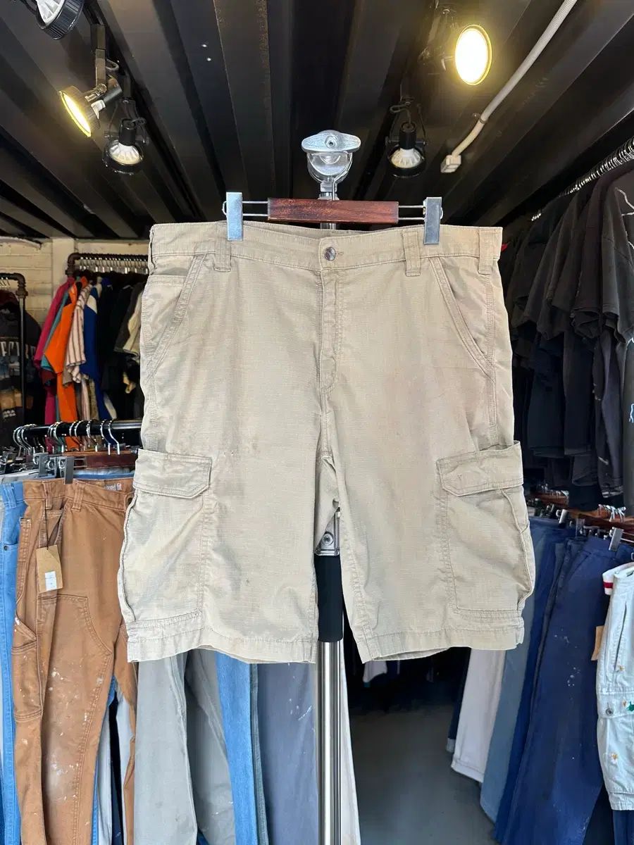 38-39 カーハート リップストップ カーゴ ショートパンツ