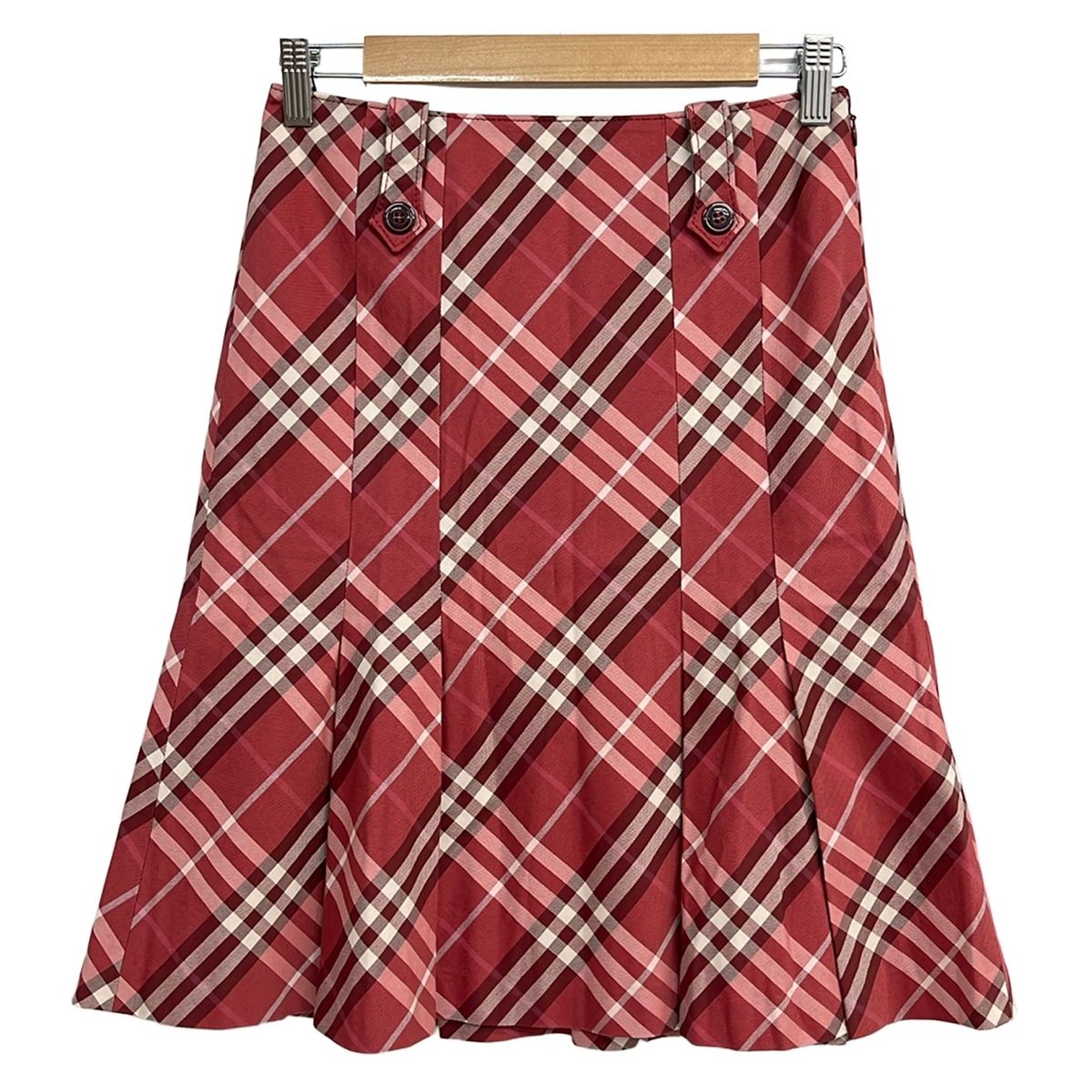 Burberry Blue Label(バーバリーブルーレーベル) スカート サイズ36 S レディース美品 - レッド×ボルドー×マルチ ひざ丈/チェック柄
