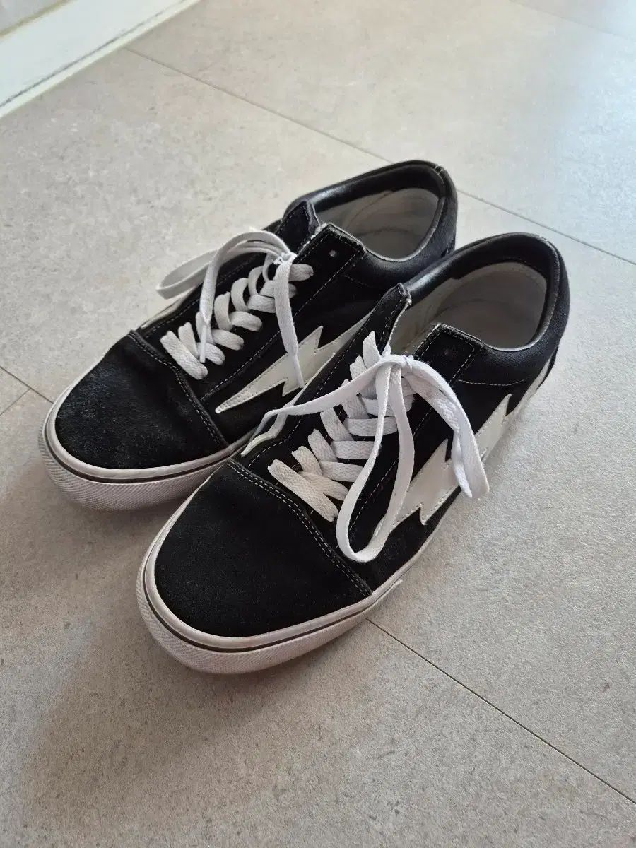 270 リーベンジストーム ヴァンズ Revenge x Storm ブラック スニーカー