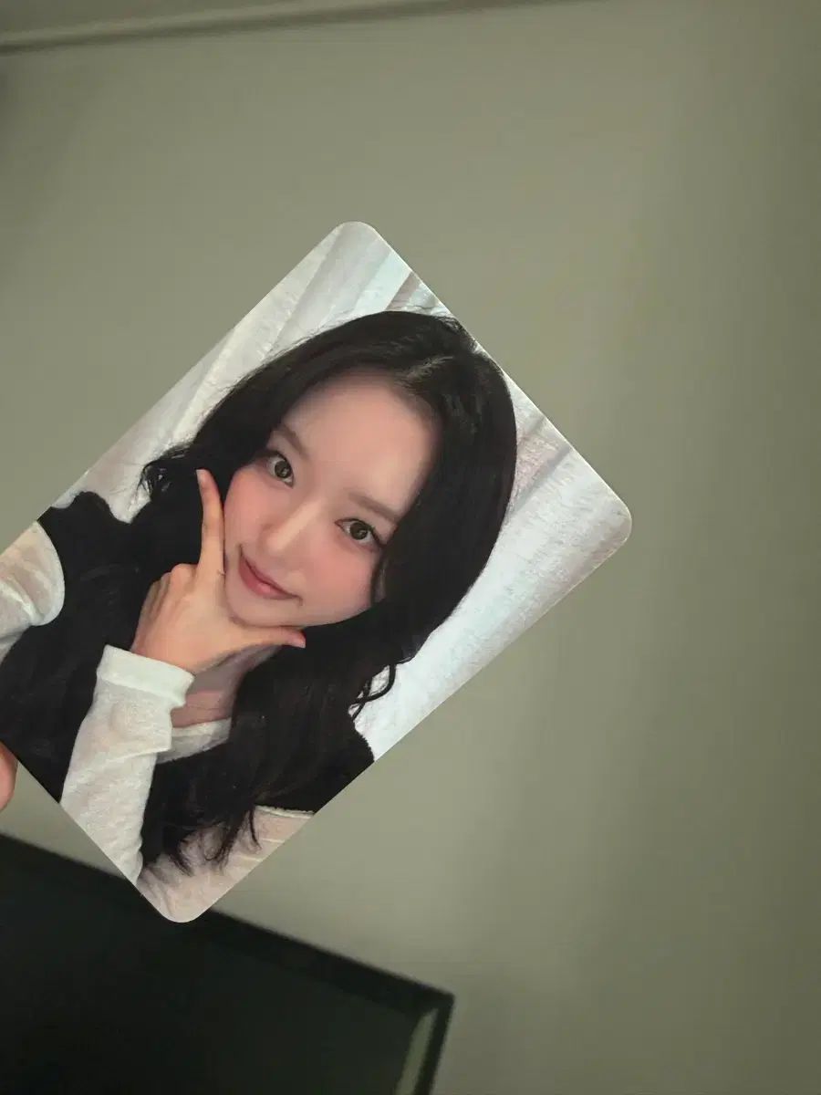 今月の少女(LOONA) Loossemble ゴウォン HELLOLIVE トレカ - メルカリ