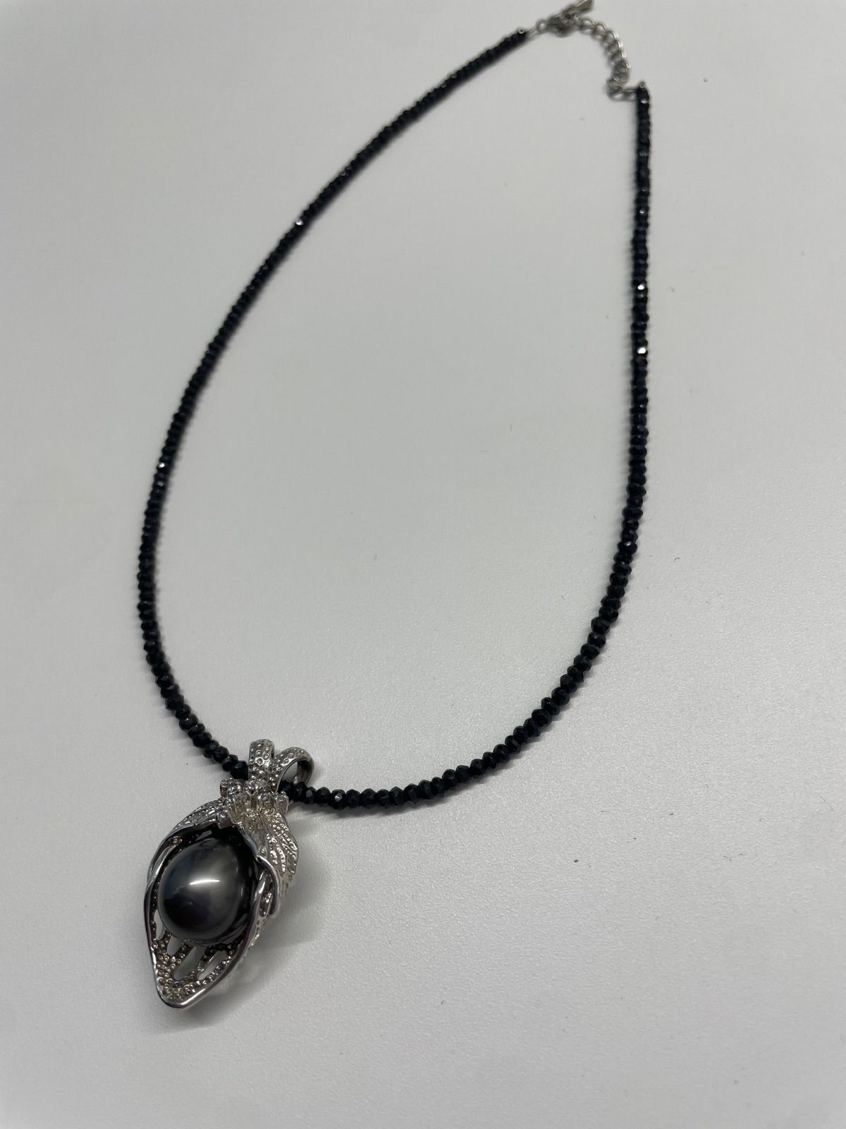 【極美品】黒蝶真珠調 タヒチアンパール風 ネックレス シルバー925刻印 ブラックスピネル風 連ネックレス