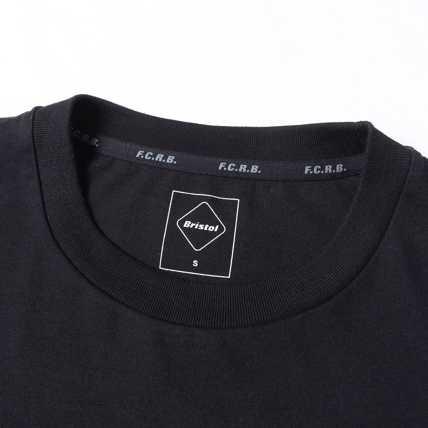 美品】F.C.Real Bristol エフシーレアルブリストル Tシャツ ブラック 