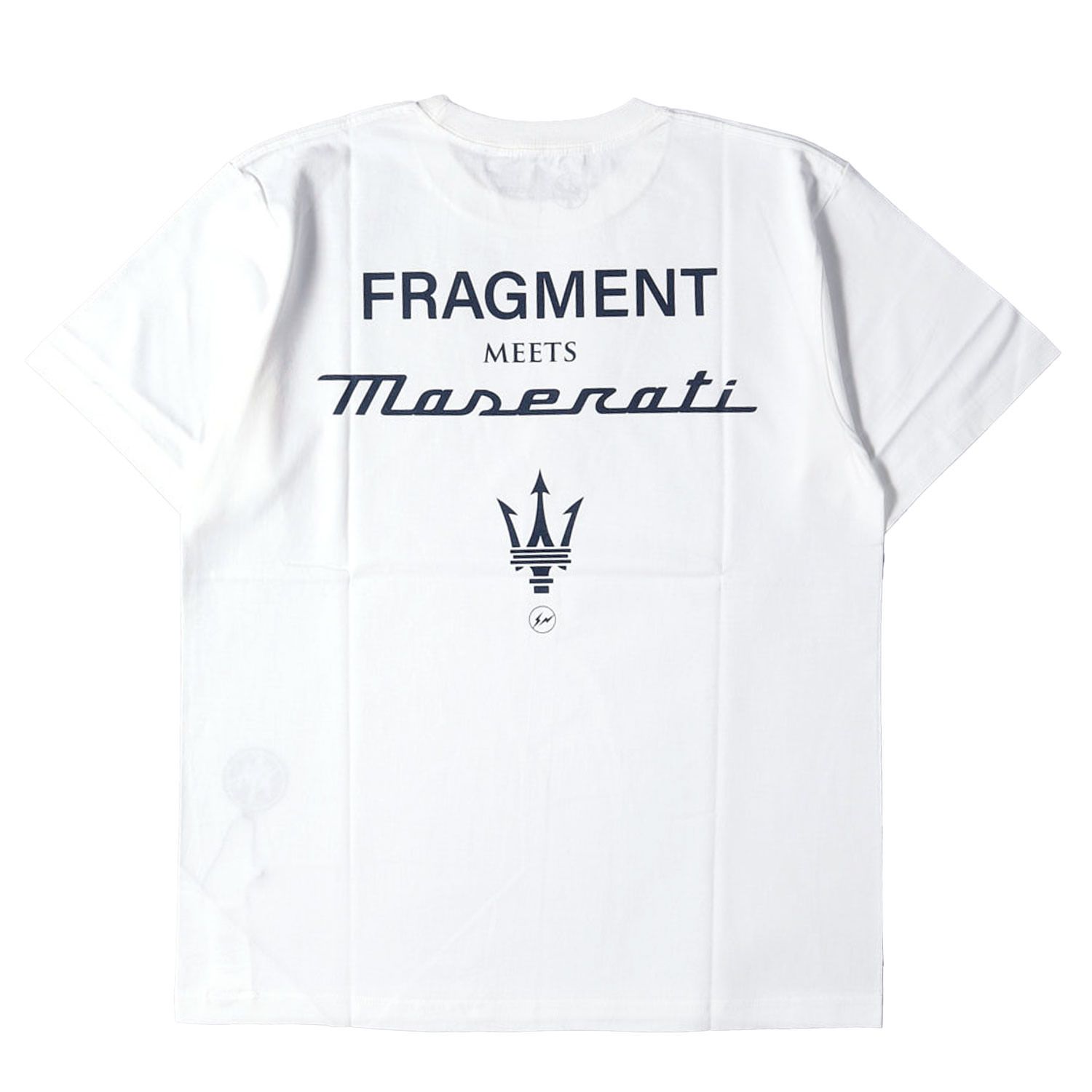 【新品】fragment design フラグメント デザイン Tシャツ ホワイト 白 サイズ:L | 21SS Maserati ロゴプリント Tシャツ | トップス カットソー 半袖【メンズ】