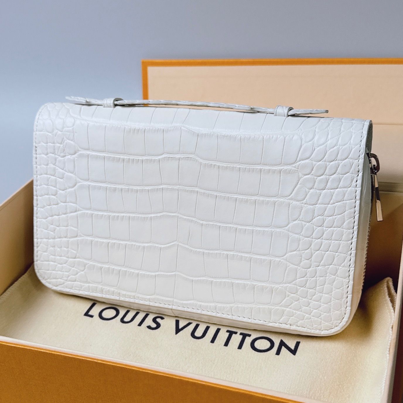 LOUIS VUITTON / ジッピーXL アリゲーター ホワイト 長財布 ルイヴィトン