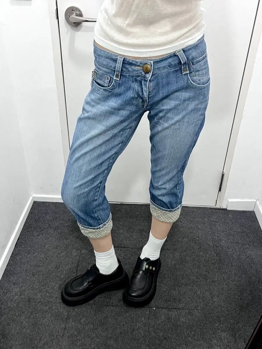 バーバリー ノヴァチェック デニム カプリ パンツ ズボン