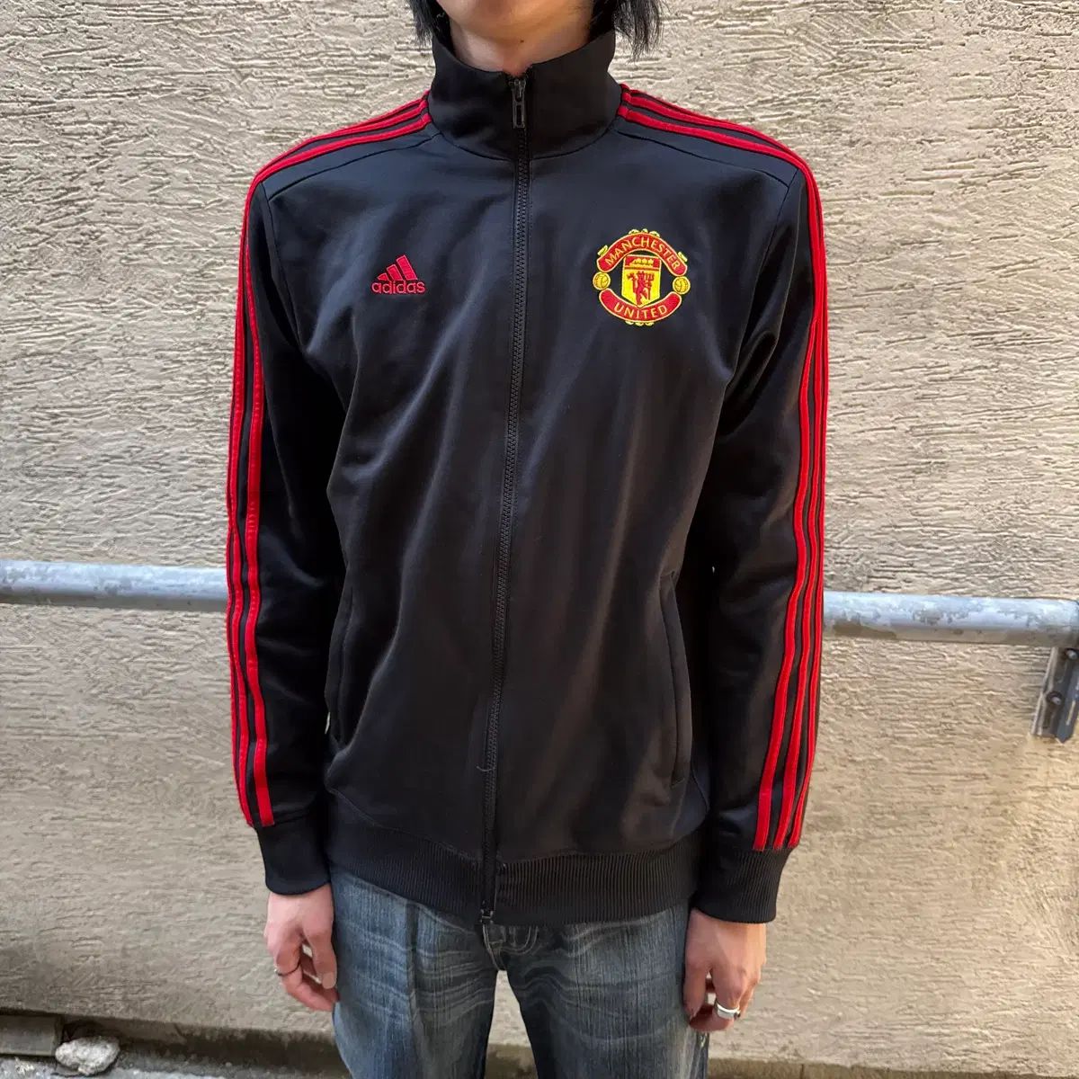アディダス MANCHESTER UNITED FC ジャージ