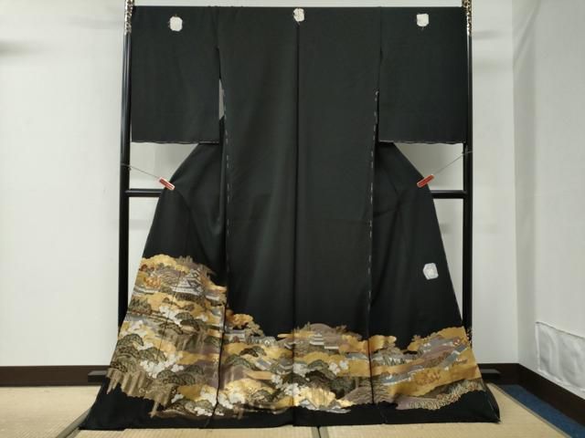 平和屋着物●高級染元　粋峰　林芳夫　京加賀友禅　黒留袖　雲取り遠山風景文　金彩　仮絵羽　正絹　逸品　未使用　CABG0513yc