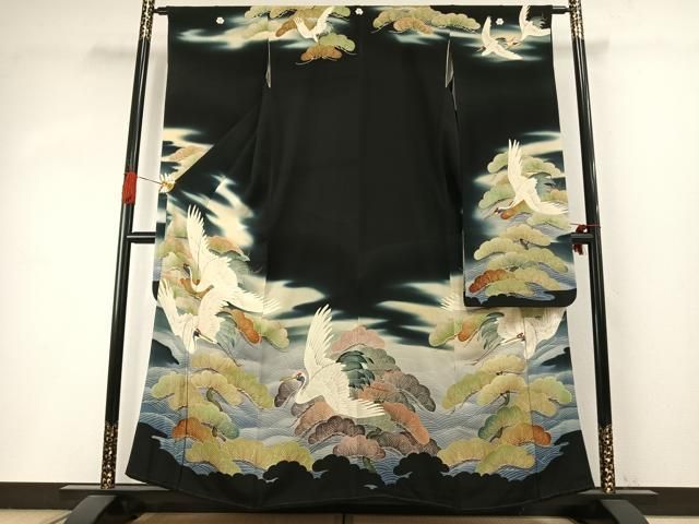 平和屋本店●アンティーク　大正ロマン　振袖　駒刺繍　飛鳥松文　暈し染め　黒地　正絹　逸品　AABI8928fy
