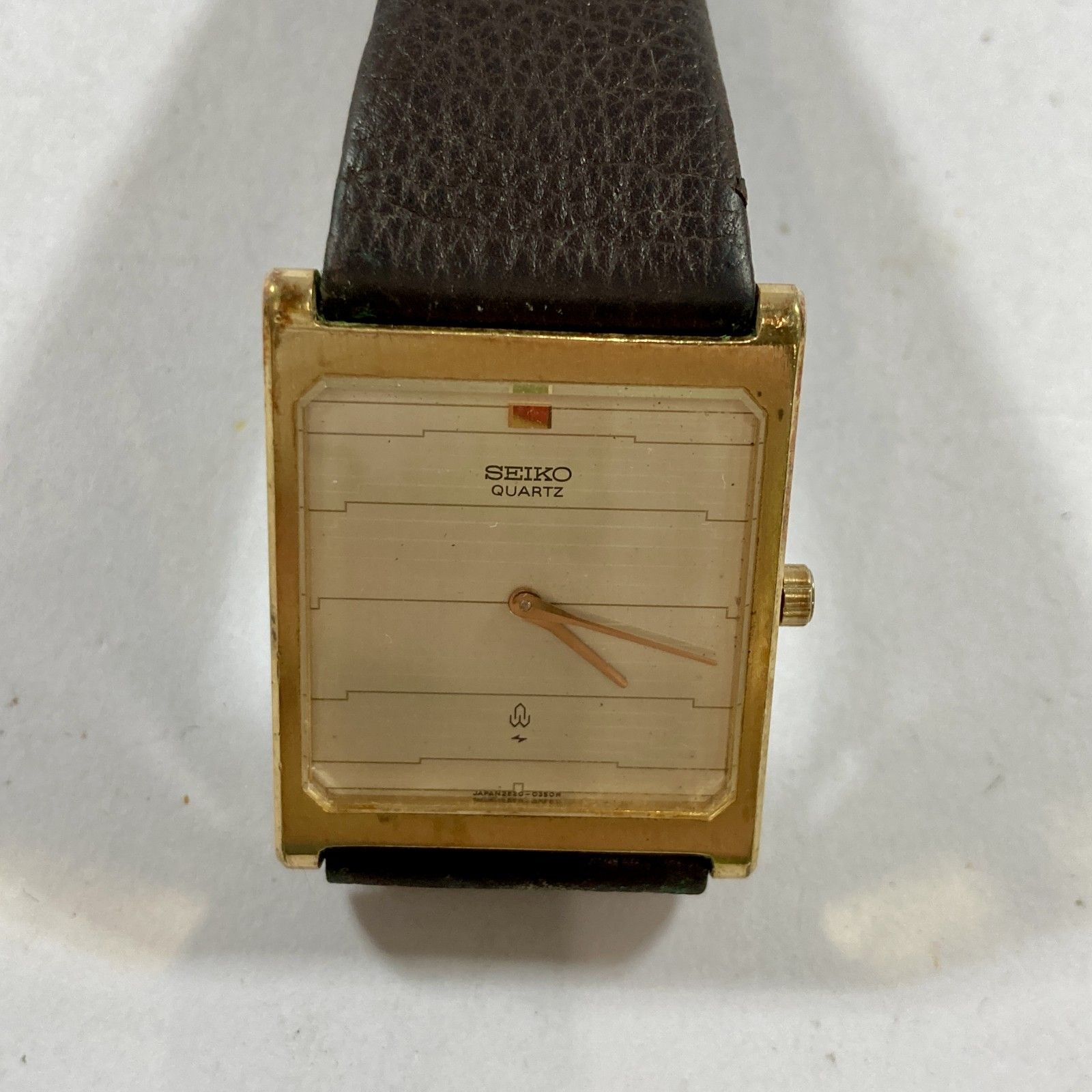 ☆ SEIKO セイコー シャリオ クォーツ腕時計 2620-5220 ゴールドカラー 