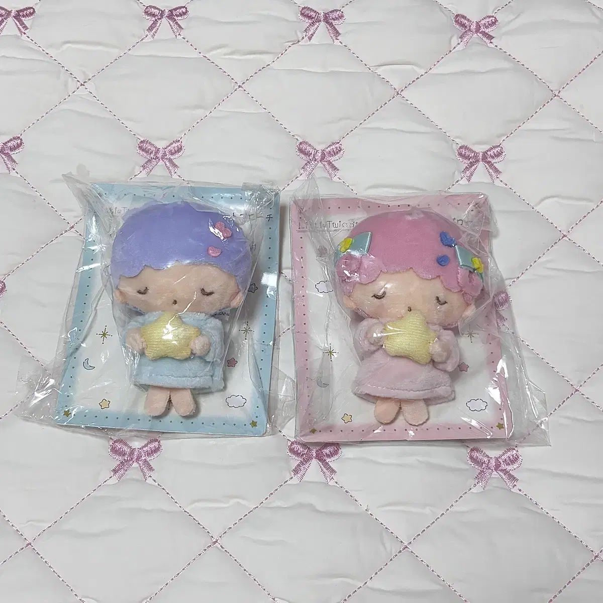 サンリオ キキ&ララ ツインスター ブローチ セット