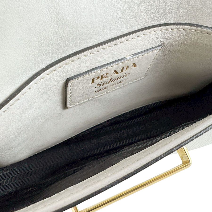 プラダ PRADA ショルダーバッグ