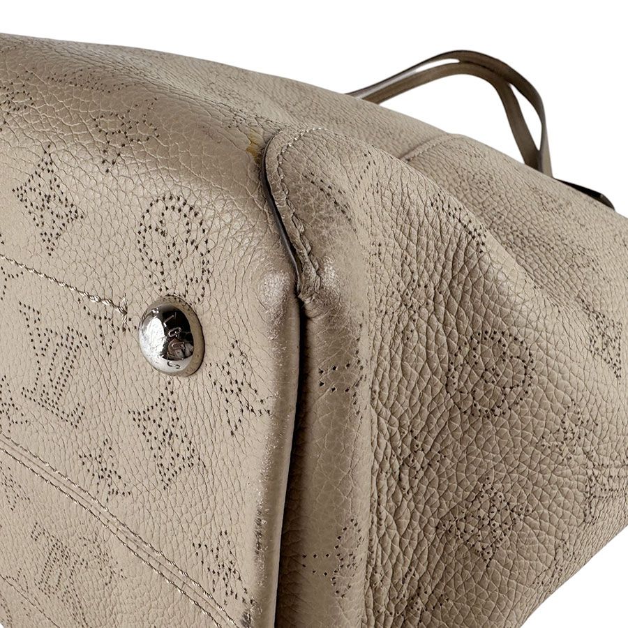 ルイ ヴィトン LOUIS VUITTON ショルダーバッグ モノグラムマヒナ ヒナMM M53140