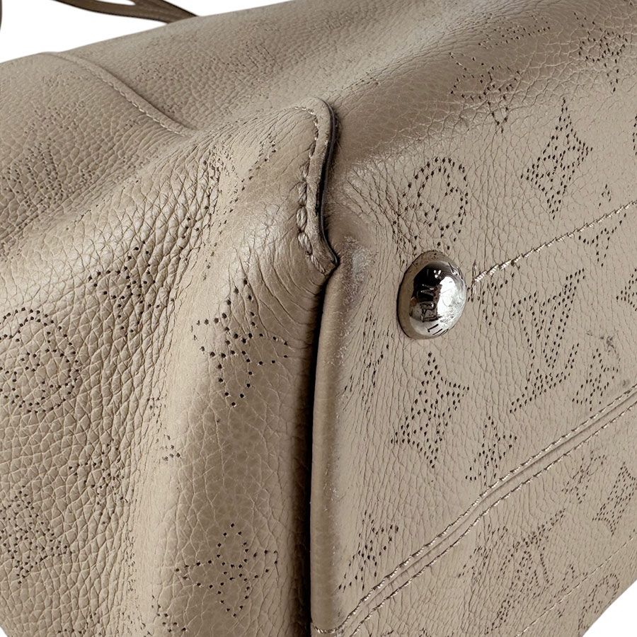 ルイ ヴィトン LOUIS VUITTON ショルダーバッグ モノグラムマヒナ ヒナMM M53140