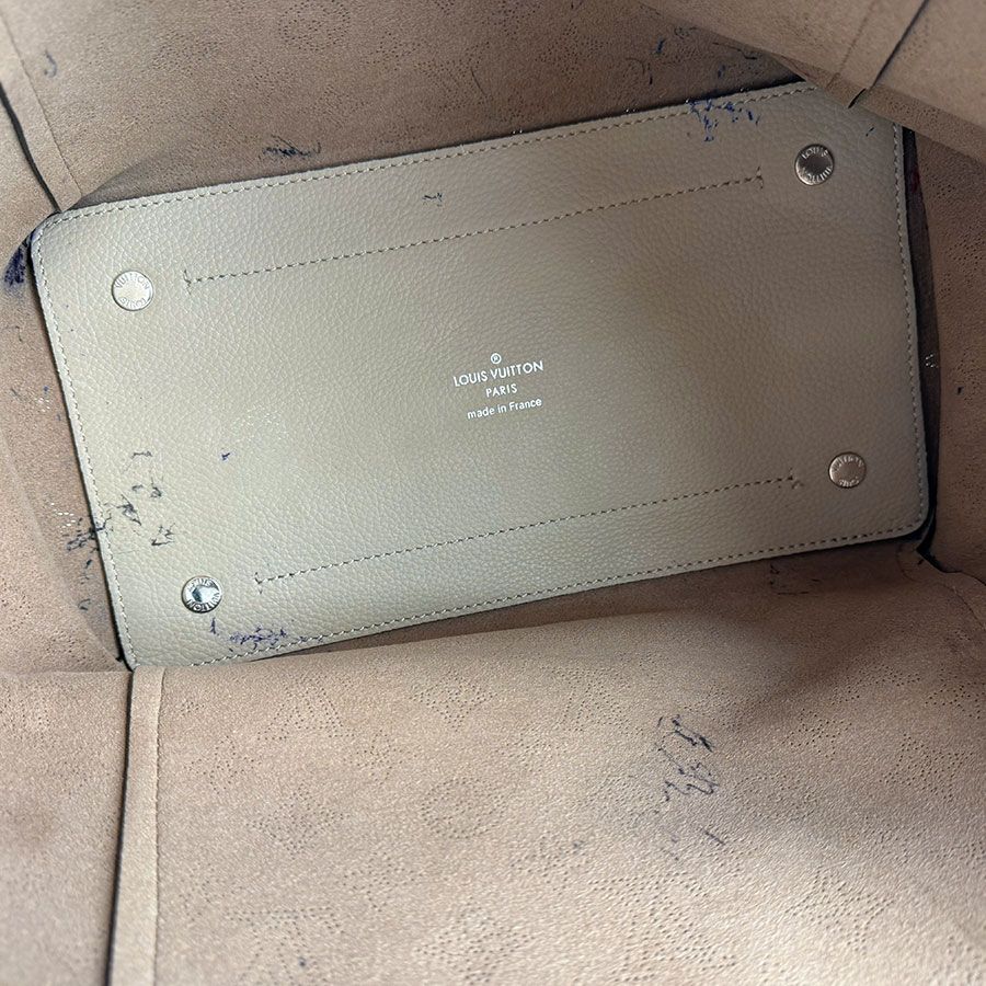 ルイ ヴィトン LOUIS VUITTON ショルダーバッグ モノグラムマヒナ ヒナMM M53140