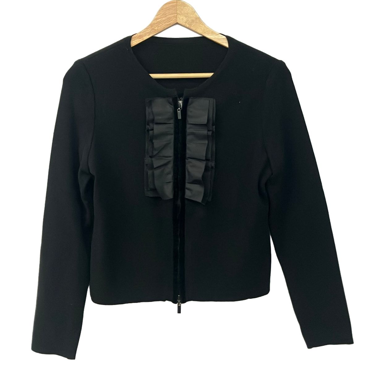 FOXEY(フォクシー) ブルゾン サイズ40 M レディース美品 - 36793 黒 長袖/ニット/フリル/ジップアップ/春/秋