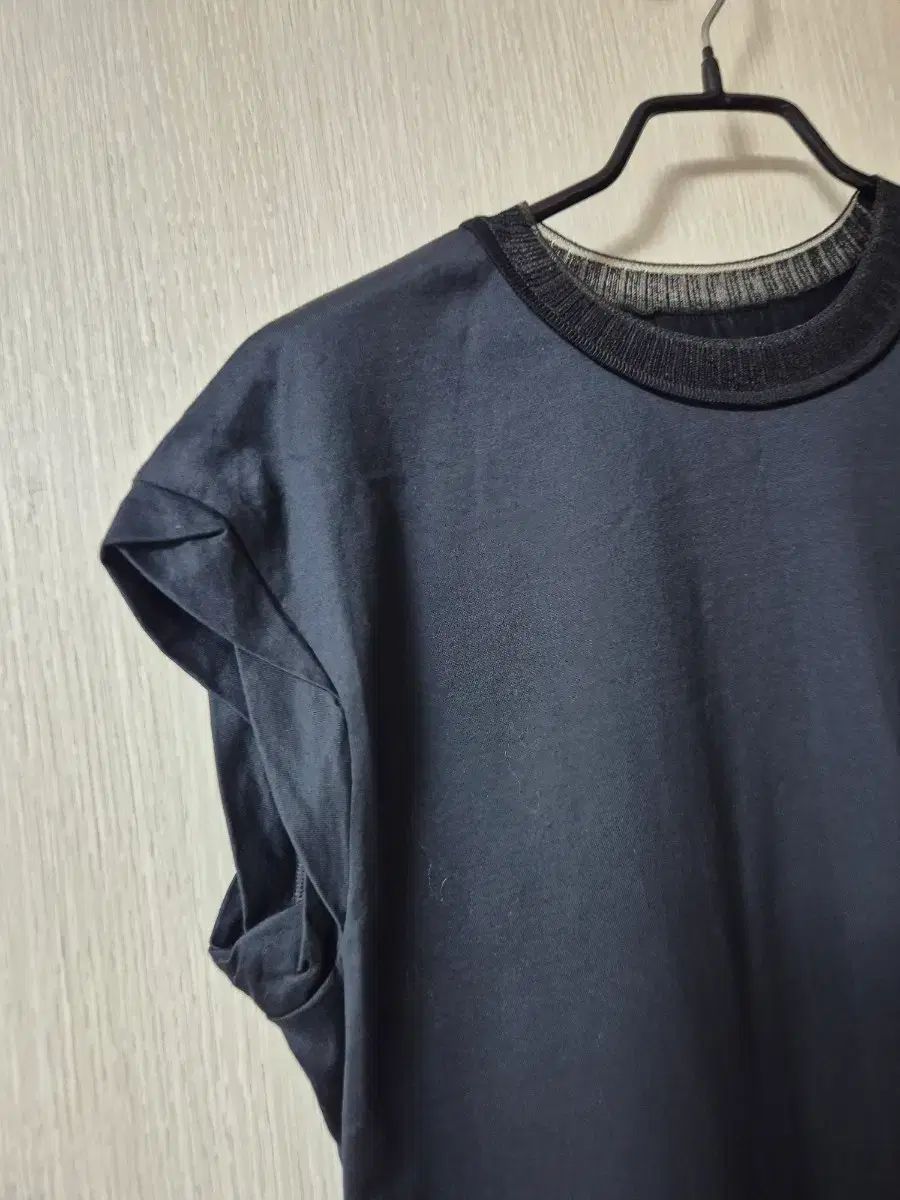 (21年) KUHO クホ ノースリーブ ブラウス トップス コットン Tシャツ S (21年) KUHO クホ ノースリーブ ブラウス トップス コットン Tシャツ S