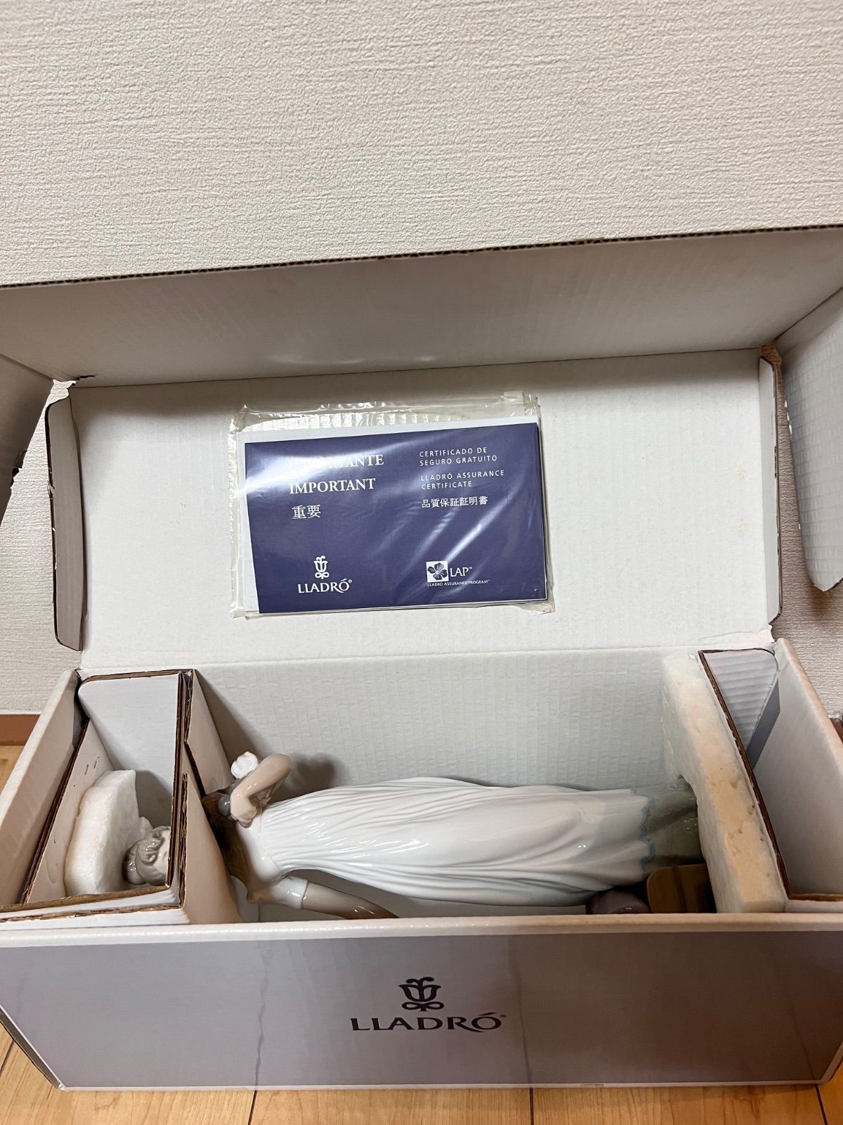 LLADRO リヤドロ　本体美品　外箱汚れあり