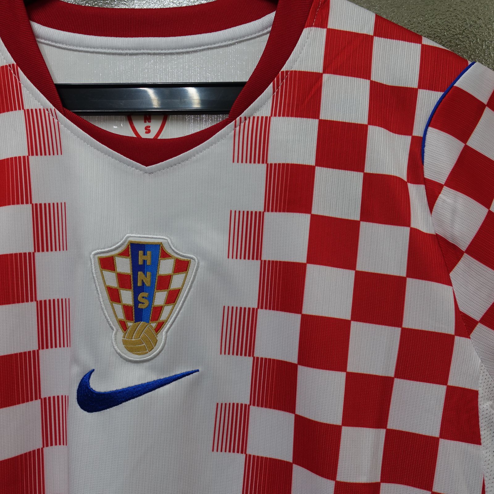 新品未使用　ナイキ　Nike クロアチア代表 2026 ホーム レプリカ ユニフォーム インターナショナルMサイズ